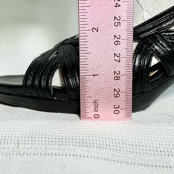 Sofft Black Leather Slingback Heeled Dress Sandals Sz 9M EUC - Picture 11 of 12